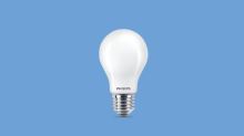 LED žárovka Philips E27 7W 2700K 230V A60 CL  P742730_2 (1)